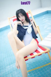 柒柒要乖哦黑旗袍写真疯传,背后的全集故事你知道吗-图集星球