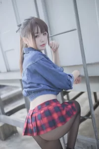 yoko宅夏校服写真图包揭秘:5套体操服cos合集在线一网打尽-图集星球