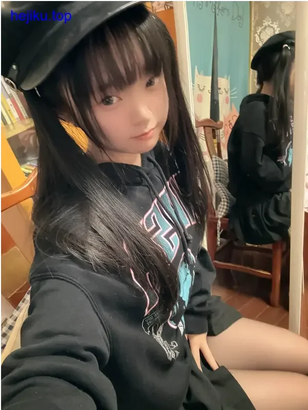 神沢永莉儿童节cos写真,童心未泯的魅力之作-图集星球