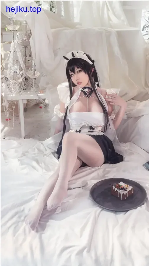 七七娜娜子异域妆造细节