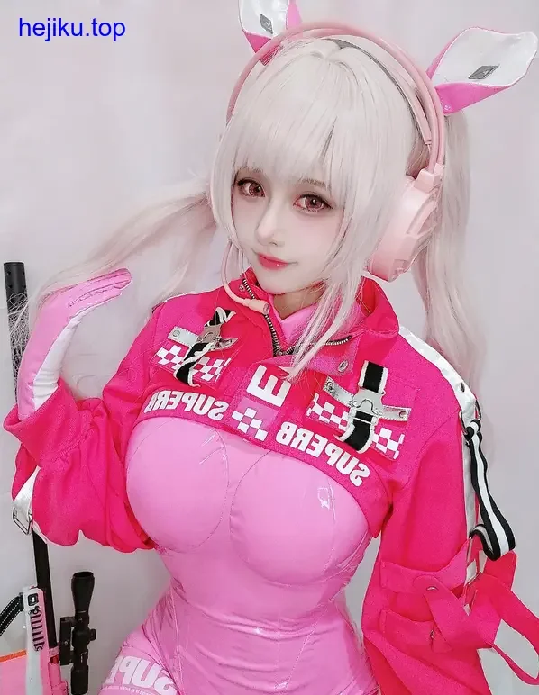 精致凛子酱尼禄花嫁cos展示 精致凛子酱尼禄花嫁cos展示