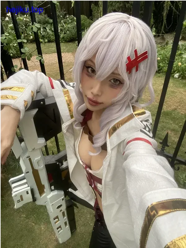 eliza喵喵户外写真