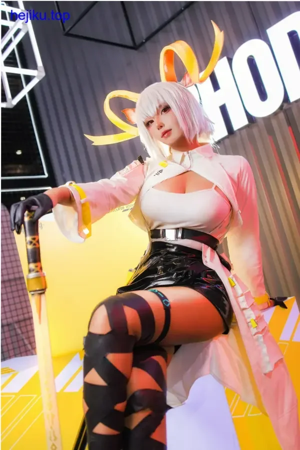 菌烨tako在漫展上的瞬间